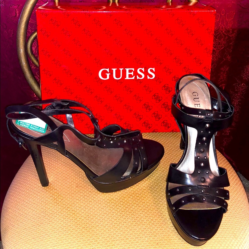 Ladies Guess Shoes, Black, size 9 1/2